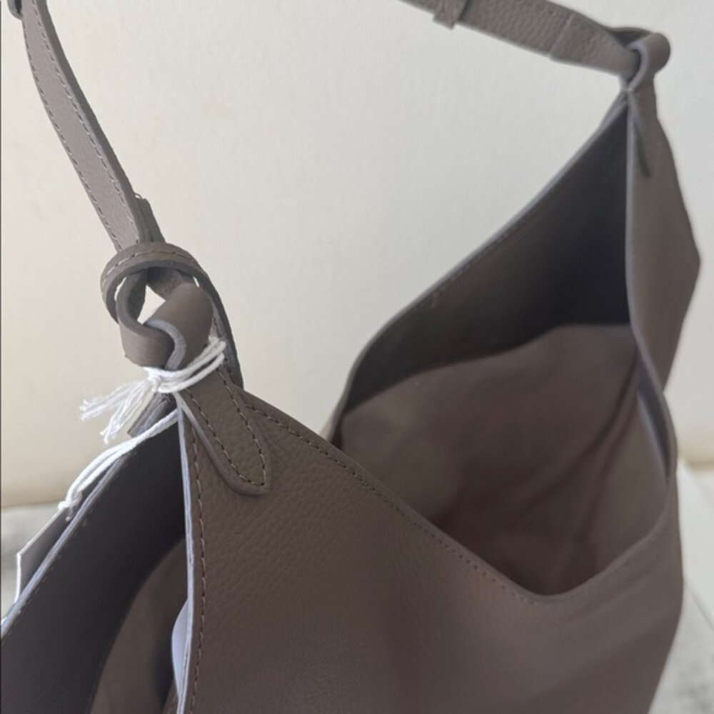 Viola Castellani Taupe Brown Leather Tote Hobo Unique Handbag W Oval Bottom - Picture 15 of 15